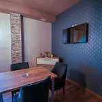 Babilon 4* برييدور