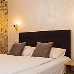 Babilon 4* برييدور