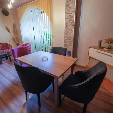 Casa de hóspedes Babilon 4*