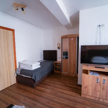 Casa de hóspedes Babilon 4*