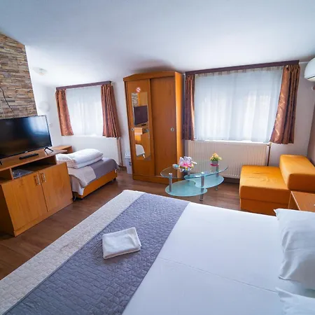 Babilon Guest house *