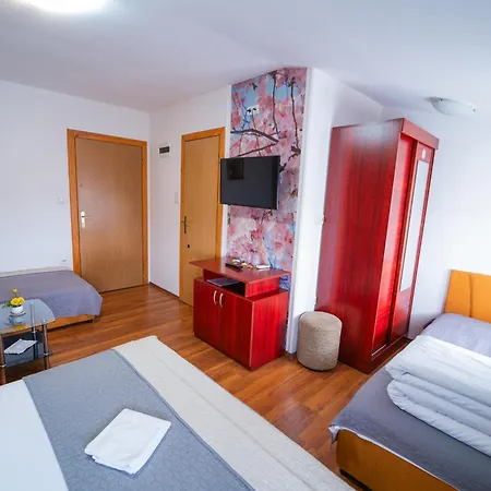 Guest house Babilon *