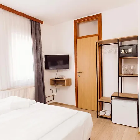 Casa de hóspedes Babilon 4*