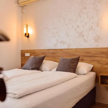 Babilon 4* Prijedor