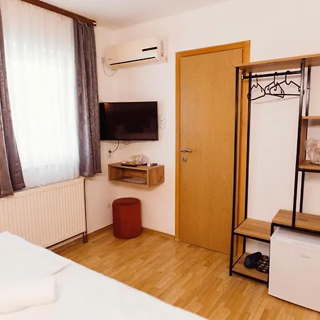 Casa de hóspedes Babilon 4*