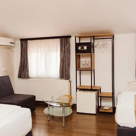 Casa de hóspedes Babilon 4*